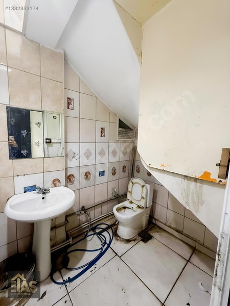 Taş Gayrimenkul'den Kıbrıs Mahallesinde Satılık 4 Daire 1 Dükkan — fotoğraf 30