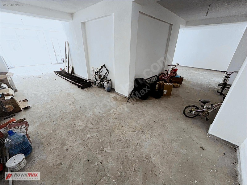 Royalmax'dan Ana Cadde Üzeri 150 M Çift Giriş Dükkan Mağaza — fotoğraf 5