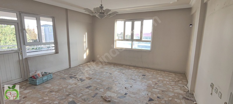 Diş Fakültesi Karşı 3+1 3.kat 175m2 Temiz, Düzgün Merkezi Daire — fotoğraf 3