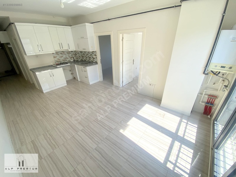 Alp Premium'Dan Tekden'E Yakın Cadde Üzeri 2+1 80M Kiralık Daire
