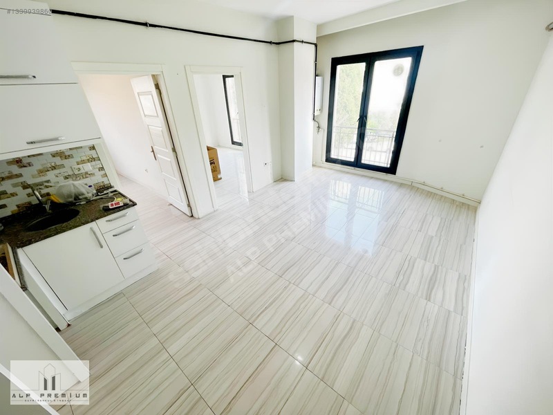 Alp Premium'dan Tekden'e Yakın Cadde Üzeri 2+1 80m Kiralık Daire — fotoğraf 8