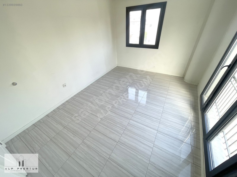 Alp Premium'dan Tekden'e Yakın Cadde Üzeri 2+1 80m Kiralık Daire — fotoğraf 13