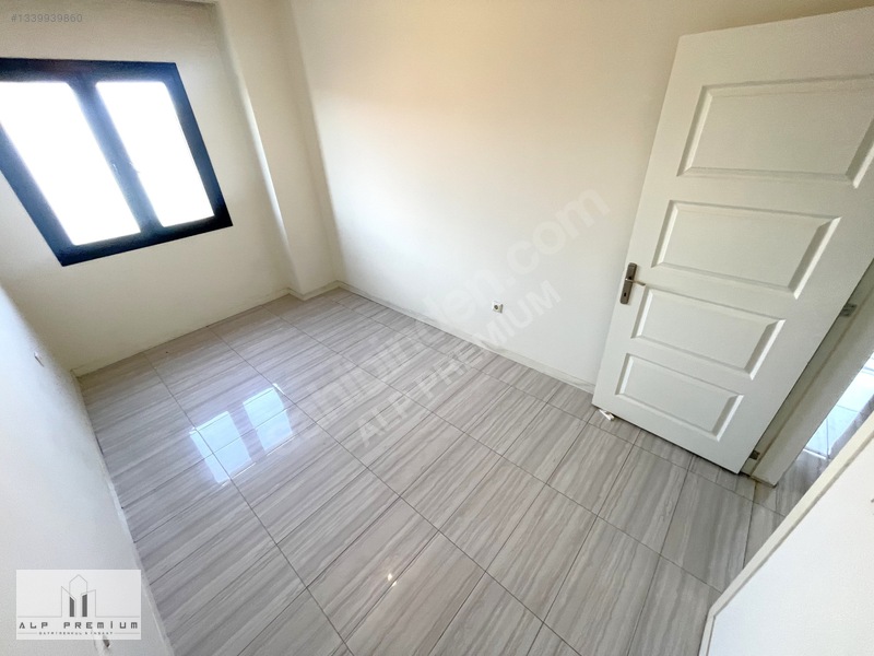Alp Premium'dan Tekden'e Yakın Cadde Üzeri 2+1 80m Kiralık Daire — fotoğraf 22