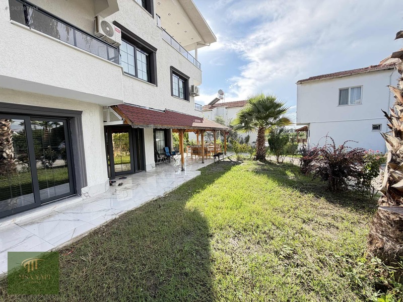 İsos Tatil Sitesinde Yeni Restoreli Eşyalı 3 Katlı Triplex Villa — fotoğraf 2