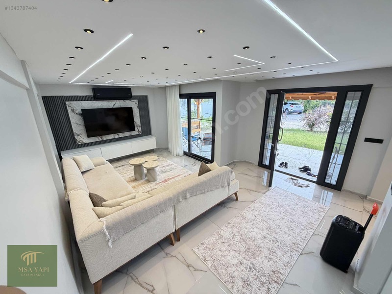 İsos Tatil Sitesinde Yeni Restoreli Eşyalı 3 Katlı Triplex Villa — fotoğraf 4
