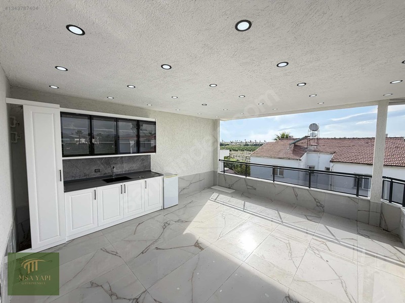 İsos Tatil Sitesinde Yeni Restoreli Eşyalı 3 Katlı Triplex Villa — fotoğraf 19