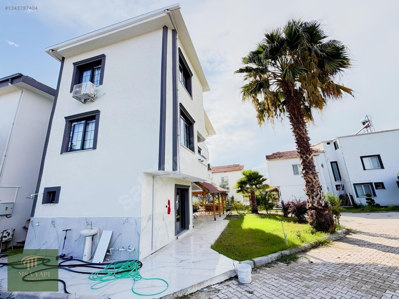 İsos Tatil Sitesinde Yeni Restoreli Eşyalı 3 Katlı Triplex Villa — fotoğraf 22