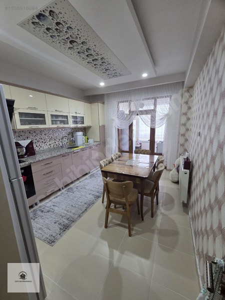 Çatı Emlak'tan Satılık Yüksek Giriş Daire Abdullahpaşa Mahallesi — fotoğraf 5