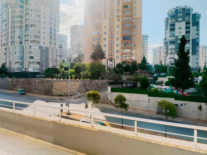 Duruşehir Kavşağında Harika Ev -ofıs — fotoğraf 2