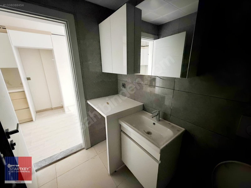 Seyrek'te Merkezi Konumda Doğalgazlı Kiralık 1+1 — fotoğraf 11