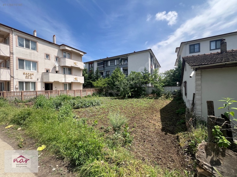 Nar Gyrmenkul'den Karaca Mahalle Meslek Lisesi Arkası 250m2 Arsa — fotoğraf 15