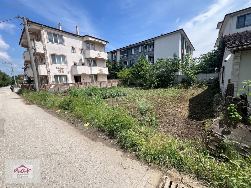 Nar Gyrmenkul'den Karaca Mahalle Meslek Lisesi Arkası 250m2 Arsa — fotoğraf 16