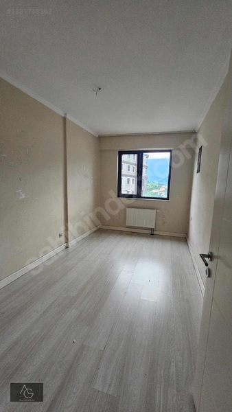 Asya Gayrimenkulden Hopa Şahintepesi Kiralık 2+1 Daire — fotoğraf 4