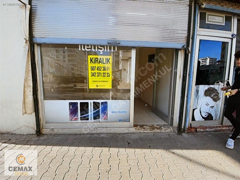 Karataş Merkezde Uzay Çatılı Pazaraltında 11 M2 Kiralık Dükkan — fotoğraf 3