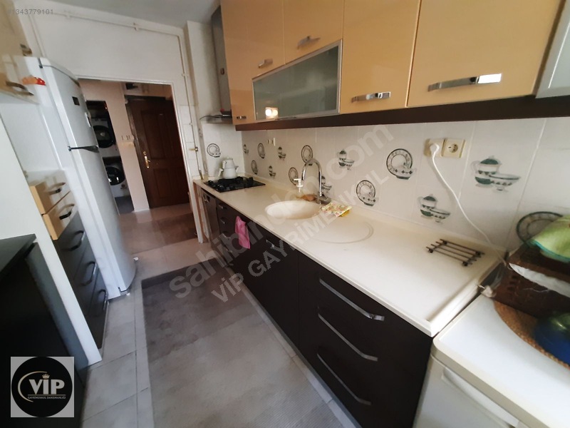Vip Gayrimenkul'den Bahçelievler 3+1 Full Eşyalı Kiralık — fotoğraf 8