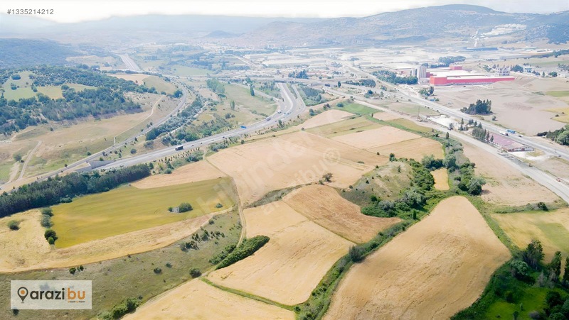 Bilecik Bozüyük Yeni Mahallede 18.614 M² Yatırımlık Tarla — fotoğraf 9