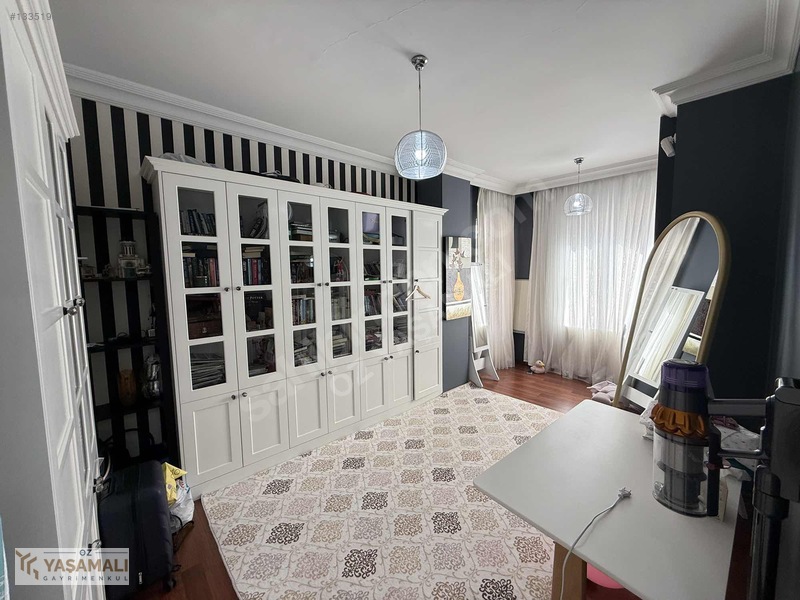 Öz Yaşamalı'da Ultra Lüks 4+1 Daire (eşyalı/eşyasız Seçenekli) — fotoğraf 22
