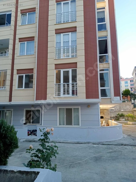 Cağaloğlu Bulvarı Üstü İstiklal Mahallesi Satılık Fırsat Daire — fotoğraf 4
