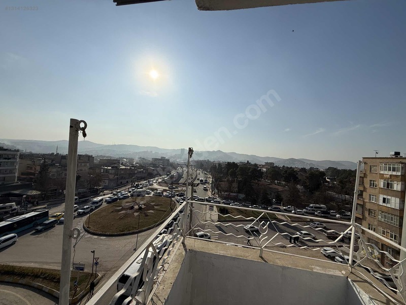 İpek Yola Sıfır En Üst Kat 3+1 — fotoğraf 3