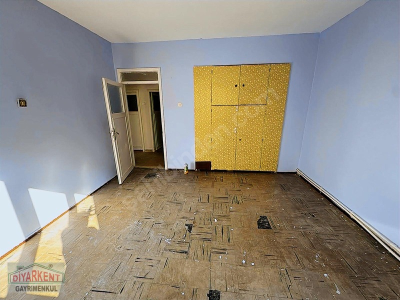 Ofis Kışla Sokakta Satılık 160 M2 Kombili Daire — fotoğraf 8