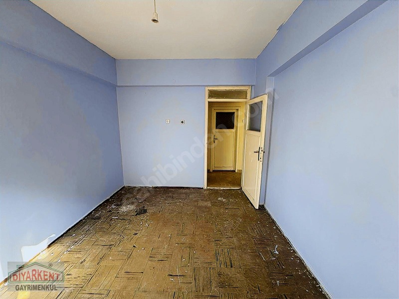 Ofis Kışla Sokakta Satılık 160 M2 Kombili Daire — fotoğraf 9