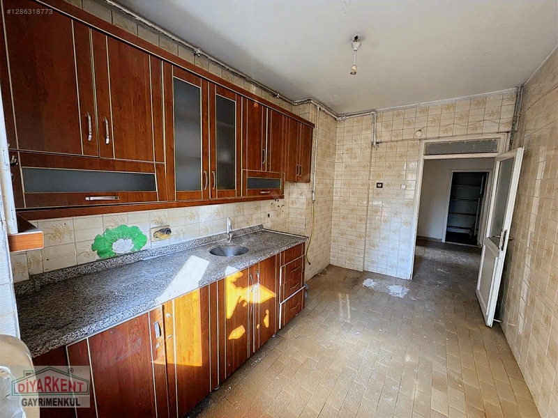 Ofis Kışla Sokakta Satılık 160 M2 Kombili Daire — fotoğraf 11