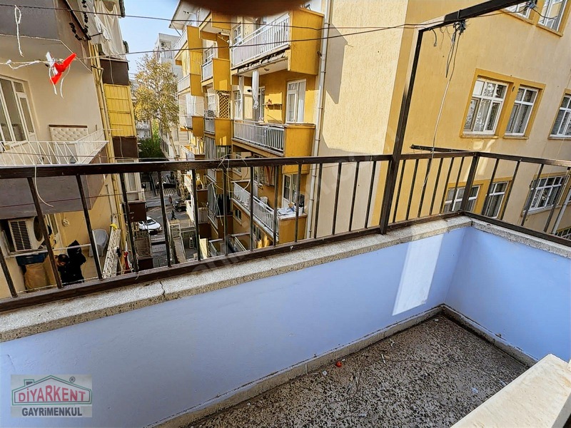Ofis Kışla Sokakta Satılık 160 M2 Kombili Daire — fotoğraf 13