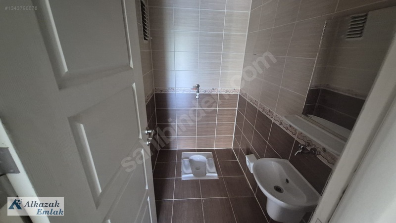 Yapracık Toki 10.bölgede 3+1 Kiralık Daire — fotoğraf 9