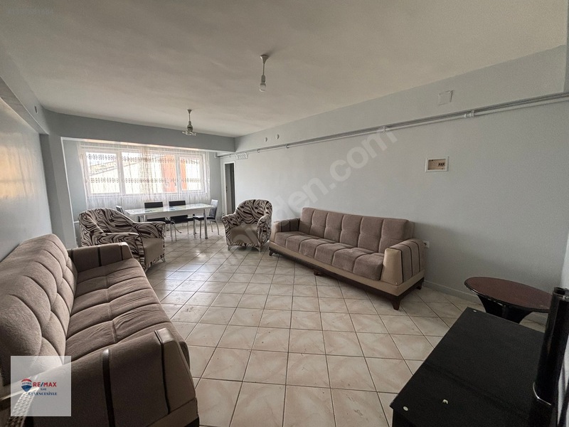 Remax İlke'den Rant Tesislerin'de Eşyalı Kiralık Ofis — fotoğraf 3