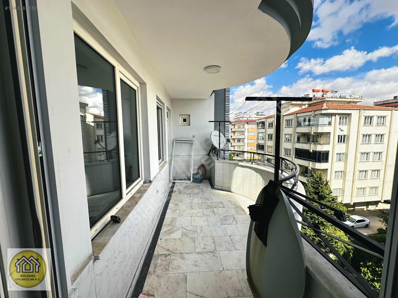 Birleşmiş Emlakçılar A.ş'den Kiralık Ara Kat 4+1 Daire — fotoğraf 13
