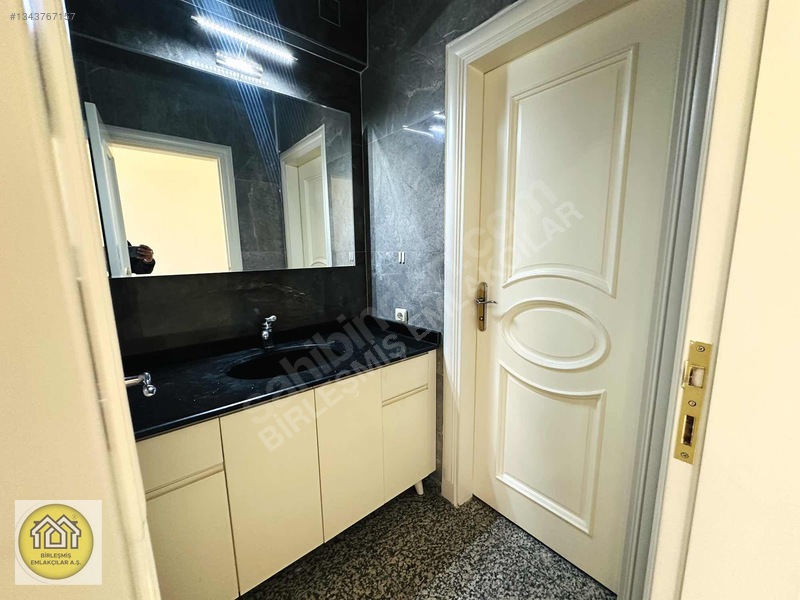 Birleşmiş Emlakçılar A.ş'den Kiralık Ara Kat 4+1 Daire — fotoğraf 16