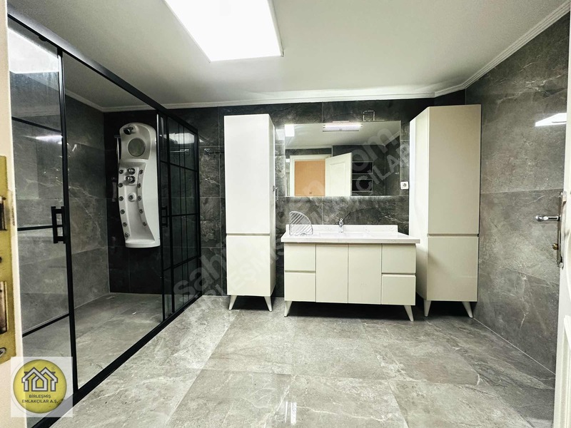 Birleşmiş Emlakçılar A.ş'den Kiralık Ara Kat 4+1 Daire — fotoğraf 17