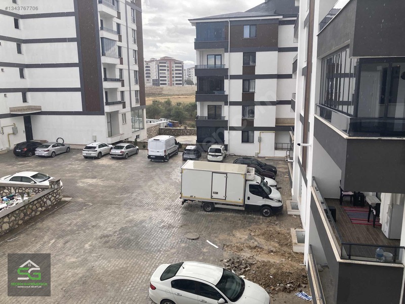 Elazığ Merkez Çaydaçırada Satılık 2+1 Arakat Daire — fotoğraf 2