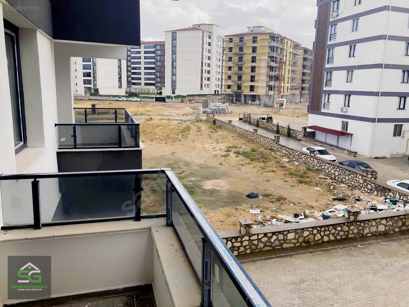 Elazığ Merkez Çaydaçırada Satılık 2+1 Arakat Daire — fotoğraf 3