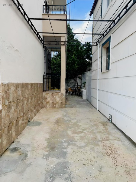 Edremit,kızılkeçili Köyü(köyiçi) 173,44m2 Arsa İçerisinde 326m2 — fotoğraf 24