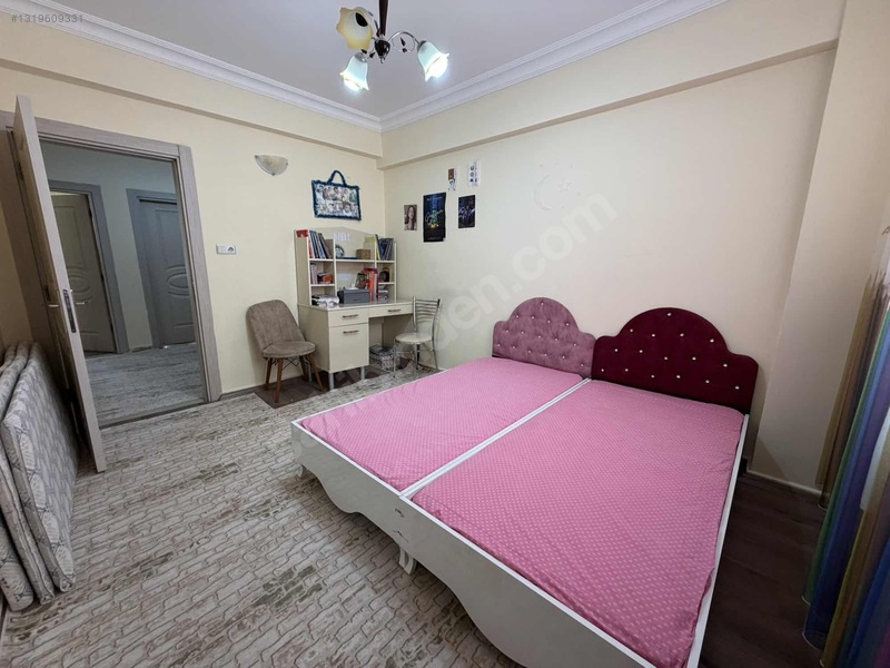 Özbadıllı Emlaktan 4+1 Ara Kat Uygun Daire — fotoğraf 14