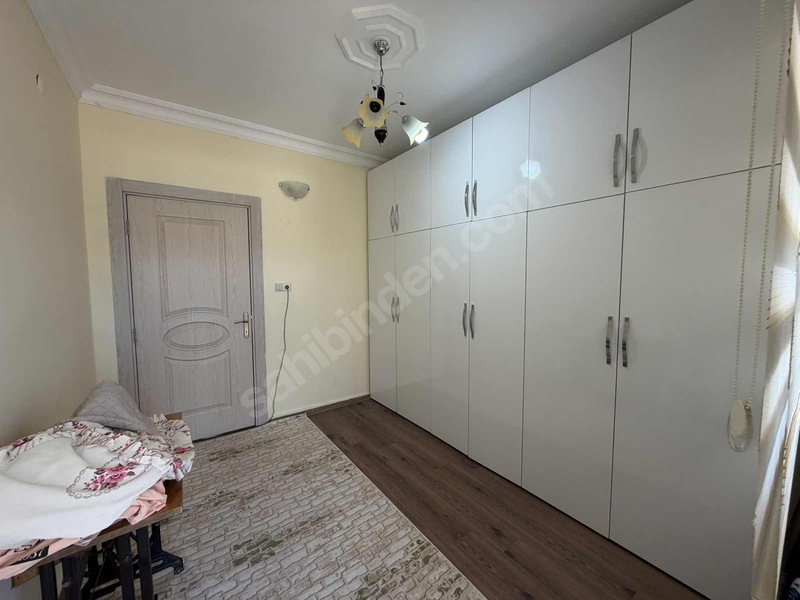 Özbadıllı Emlaktan 4+1 Ara Kat Uygun Daire — fotoğraf 17