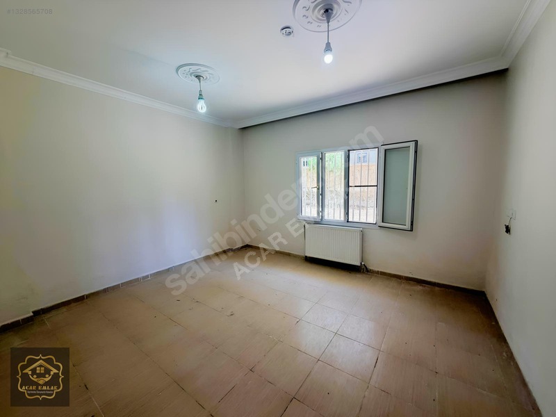 Acar Emlaktan 8 Mart Mah. Acil Satılık 2+1 140m2 Bahçekatı Daire — fotoğraf 6