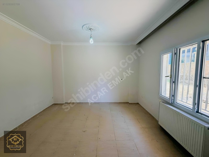 Acar Emlaktan 8 Mart Mah. Acil Satılık 2+1 140m2 Bahçekatı Daire — fotoğraf 7