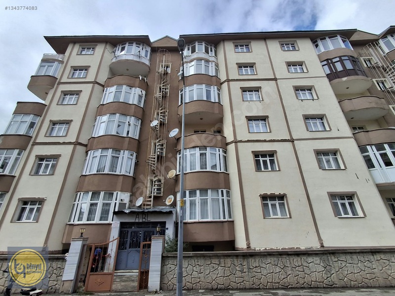 Binyıl Gayrimenkul'Den Yıldızkent'Te Kiralık 3+1 Bodrum