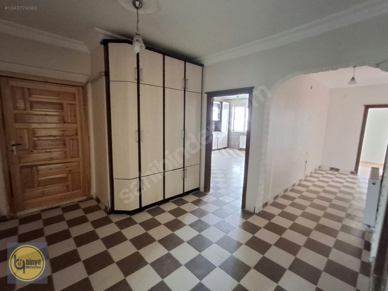 Binyıl Gayrimenkul'den Yıldızkent'te Kiralık 3+1 Bodrum — fotoğraf 15