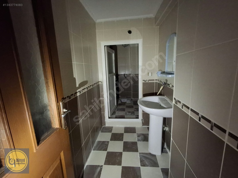 Binyıl Gayrimenkul'den Yıldızkent'te Kiralık 3+1 Bodrum — fotoğraf 19