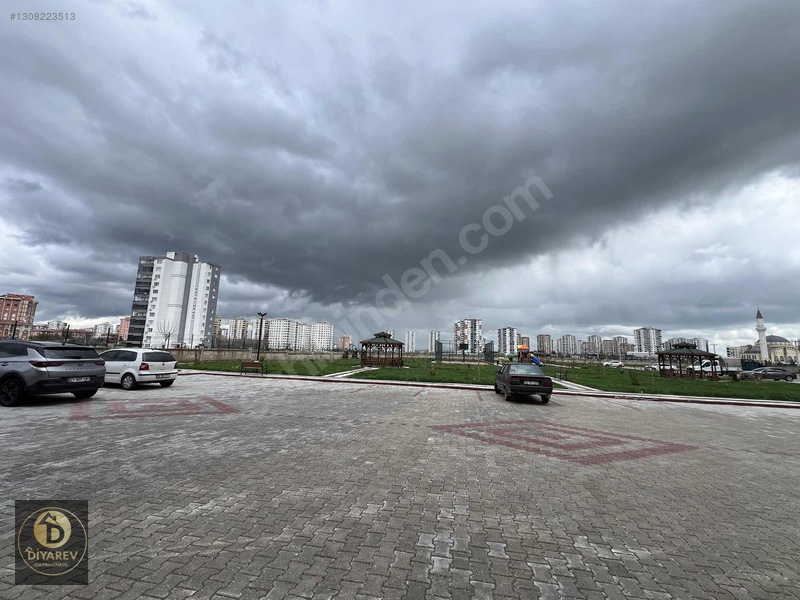 Üçkuyular Fuar Arkası 3+1 Lüks Sıfır Daire — fotoğraf 5