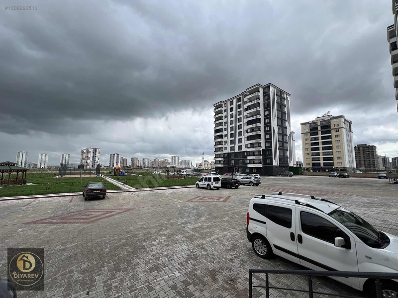 Üçkuyular Fuar Arkası 3+1 Lüks Sıfır Daire — fotoğraf 6