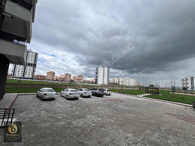 Üçkuyular Fuar Arkası 3+1 Lüks Sıfır Daire — fotoğraf 7