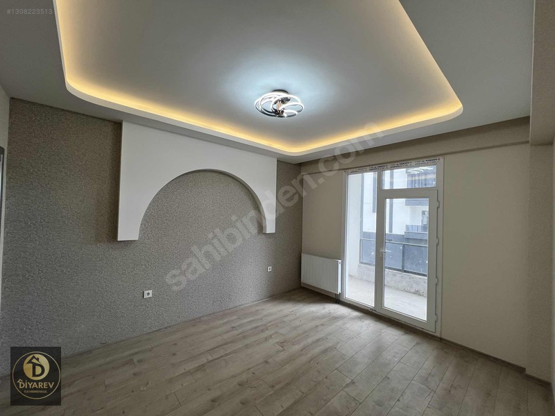 Üçkuyular Fuar Arkası 3+1 Lüks Sıfır Daire — fotoğraf 15