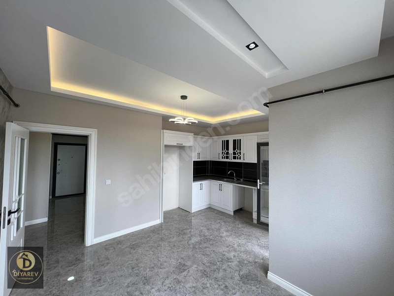 Üçkuyular Fuar Arkası 3+1 Lüks Sıfır Daire — fotoğraf 22