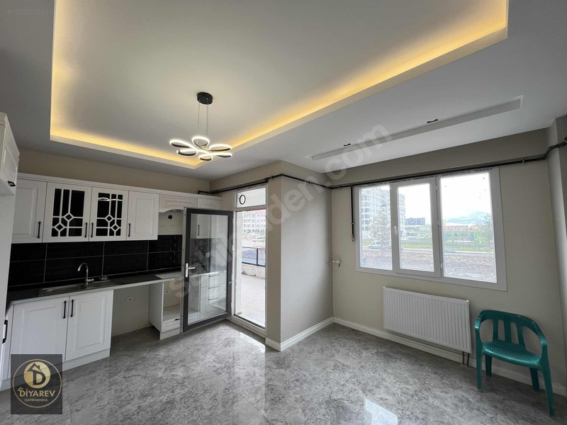 Üçkuyular Fuar Arkası 3+1 Lüks Sıfır Daire — fotoğraf 24