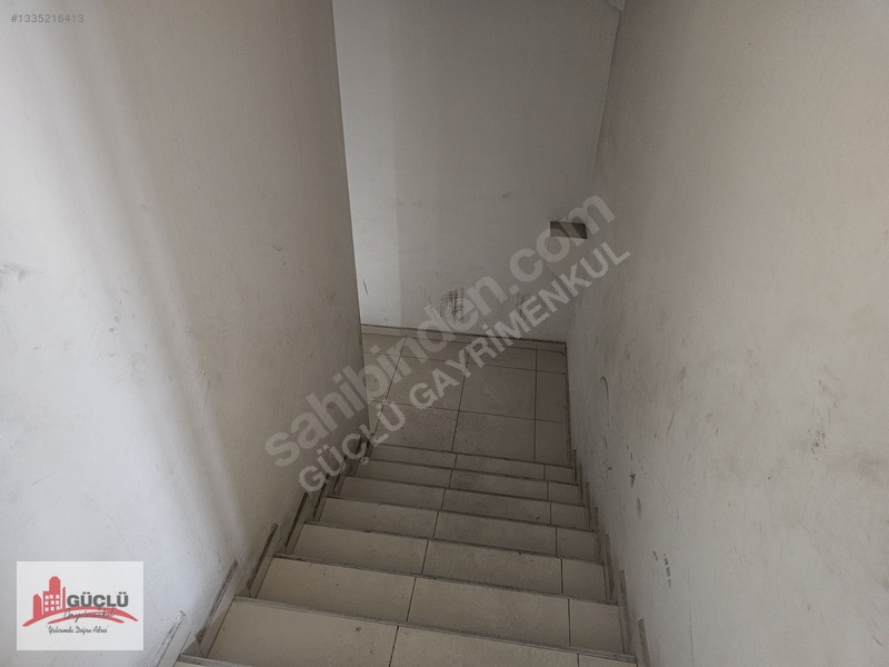 Güçlü Gayrimenkul'den Ofisli Vinçli Kullanıma Hazır Fabrika — fotoğraf 9
