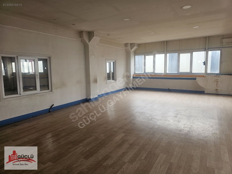 Güçlü Gayrimenkul'den Ofisli Vinçli Kullanıma Hazır Fabrika — fotoğraf 10